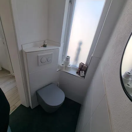 Holiday home Haus Mit Garten Und Parkplaetzen *